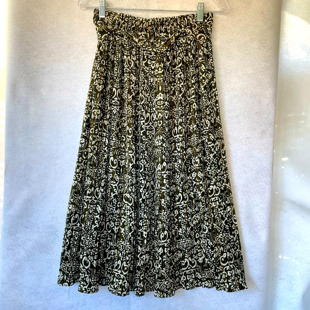 Alice Blue Pleated Boho Maxi Skirt Green Women’s Small